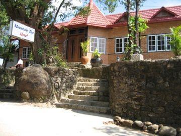 Mountain Top Hotel Kyaikto Bagian luar foto
